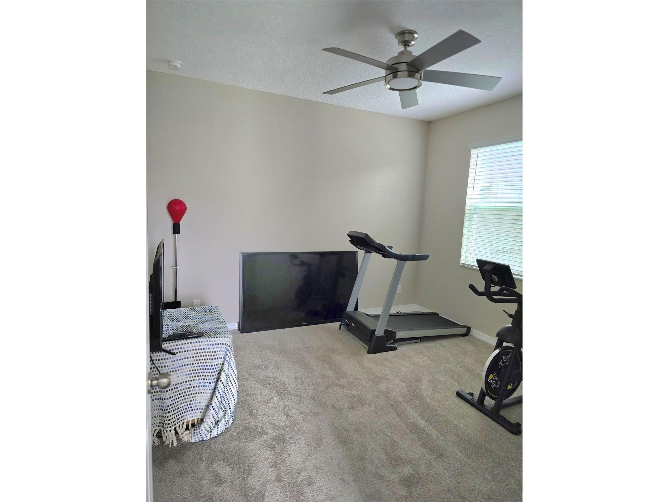 2950 Adams Cross Drive Zephyrhills FL 33540 TB8516053 image37