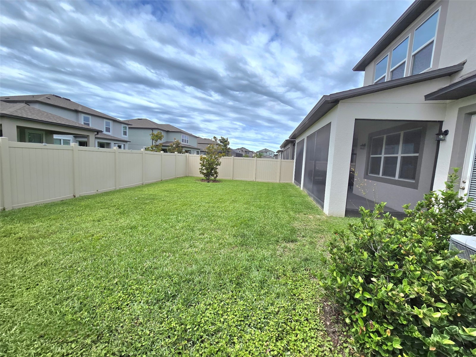 2950 Adams Cross Drive Zephyrhills FL 33540 TB8516053 image41