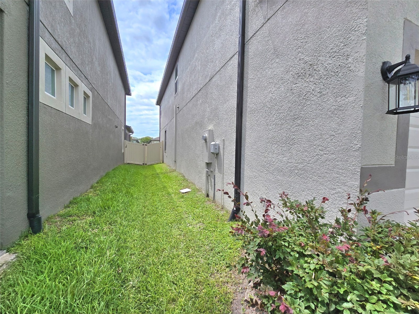 2950 Adams Cross Drive Zephyrhills FL 33540 TB8516053 image45