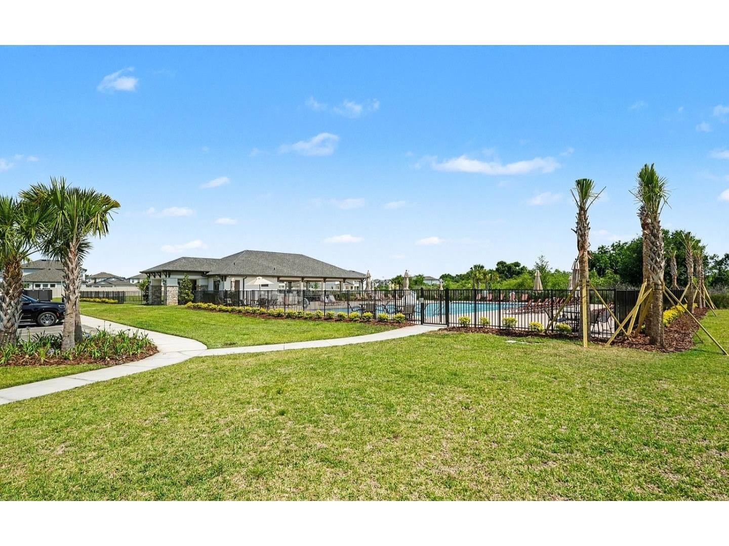 2950 Adams Cross Drive Zephyrhills FL 33540 TB8516053 image57