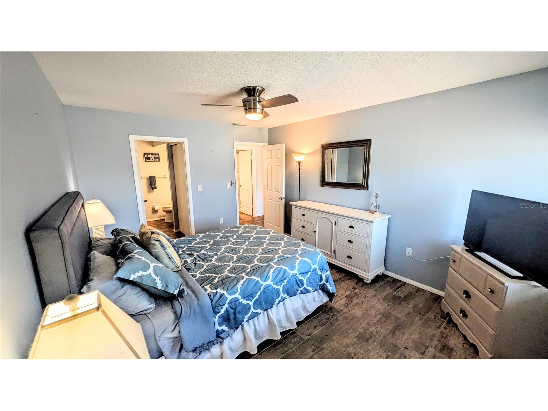 2950 Clark Road #212 Sarasota FL 34231 A4687565 image11