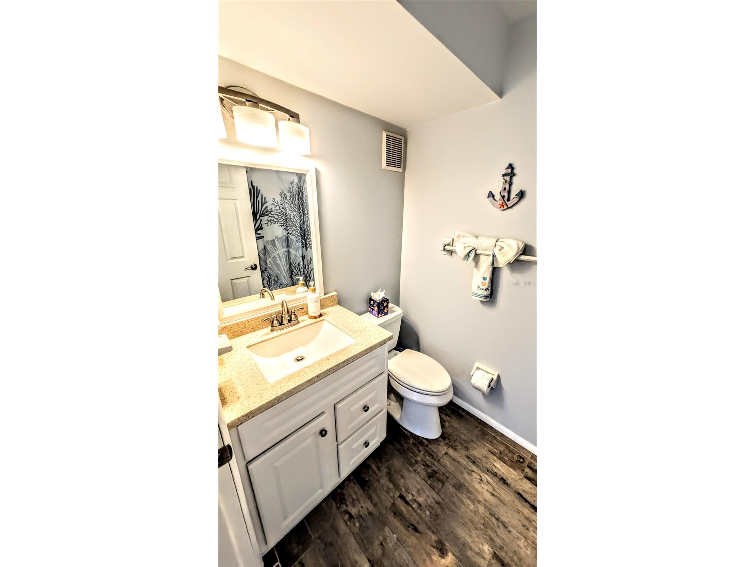 2950 Clark Road #212 Sarasota FL 34231 A4687565 image15
