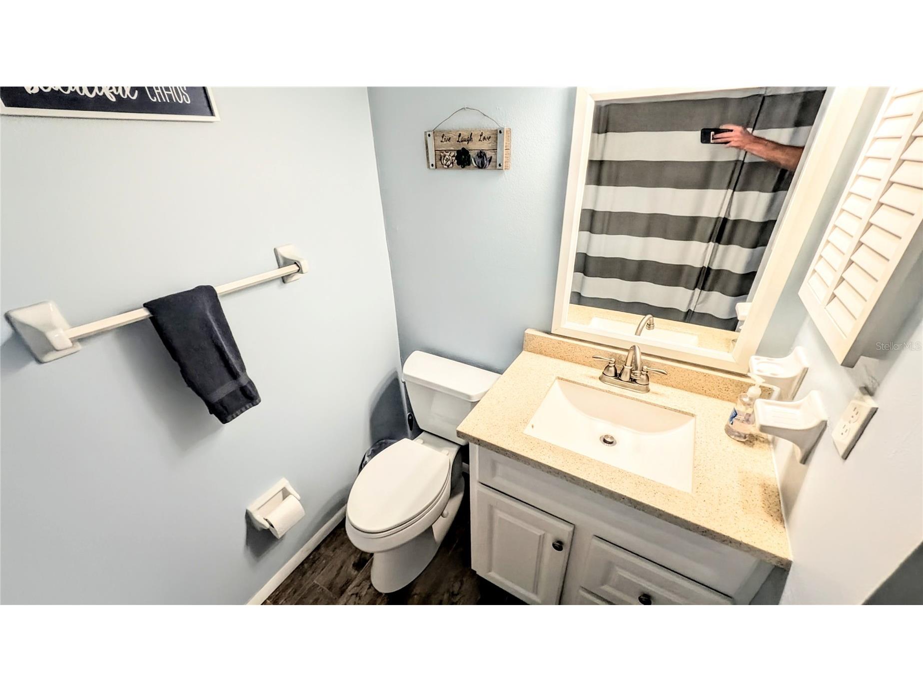2950 Clark Road #212 Sarasota FL 34231 A4687565 image18