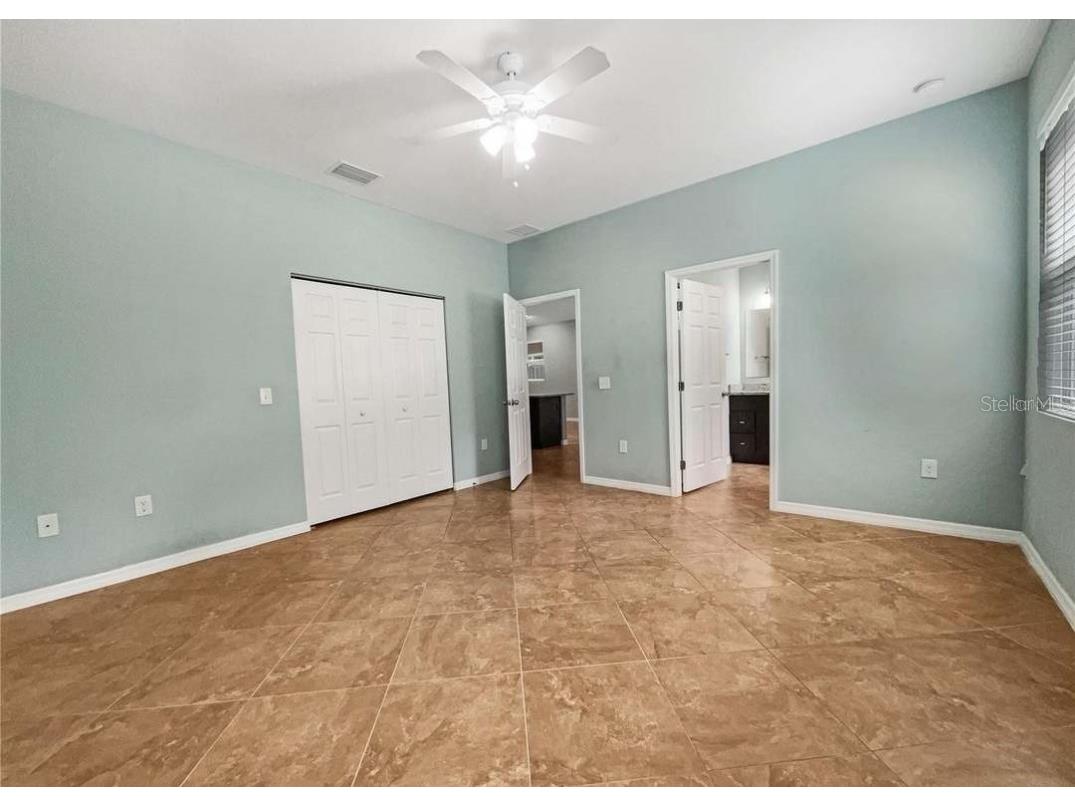 2950 N North Oriente Avenue Avenue N #N/A Sarasota FL 34235 TB8395844 image11