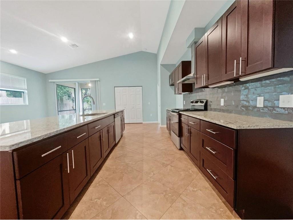 2950 N North Oriente Avenue Avenue N #N/A Sarasota FL 34235 TB8395844 image17