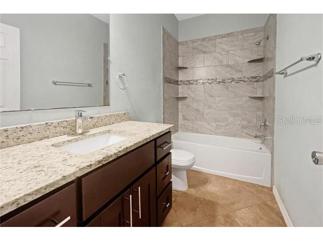 2950 N North Oriente Avenue Avenue N #N/A Sarasota FL 34235 TB8395844 image7