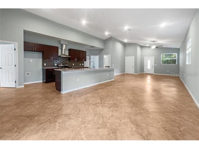 2950 N North Oriente Avenue Avenue N #N/A Sarasota FL 34235 TB8395844 image9