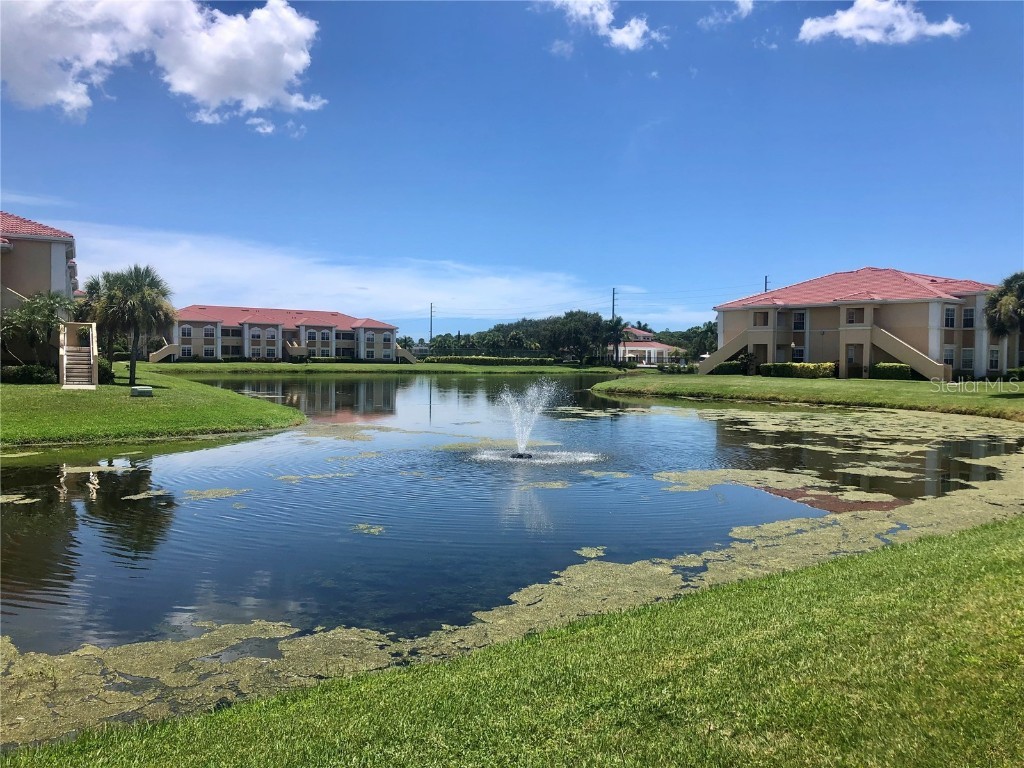 2950 Viscaya Place #206 Sarasota FL 34237 A4614054 image1