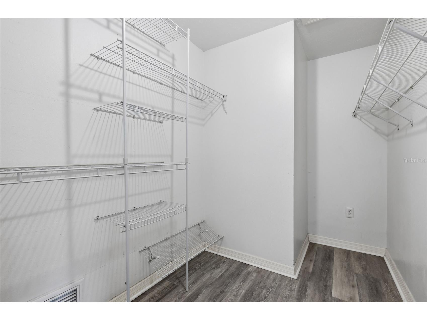 2951 Gocio Road Extension Sarasota FL 34235 A4698704 image22