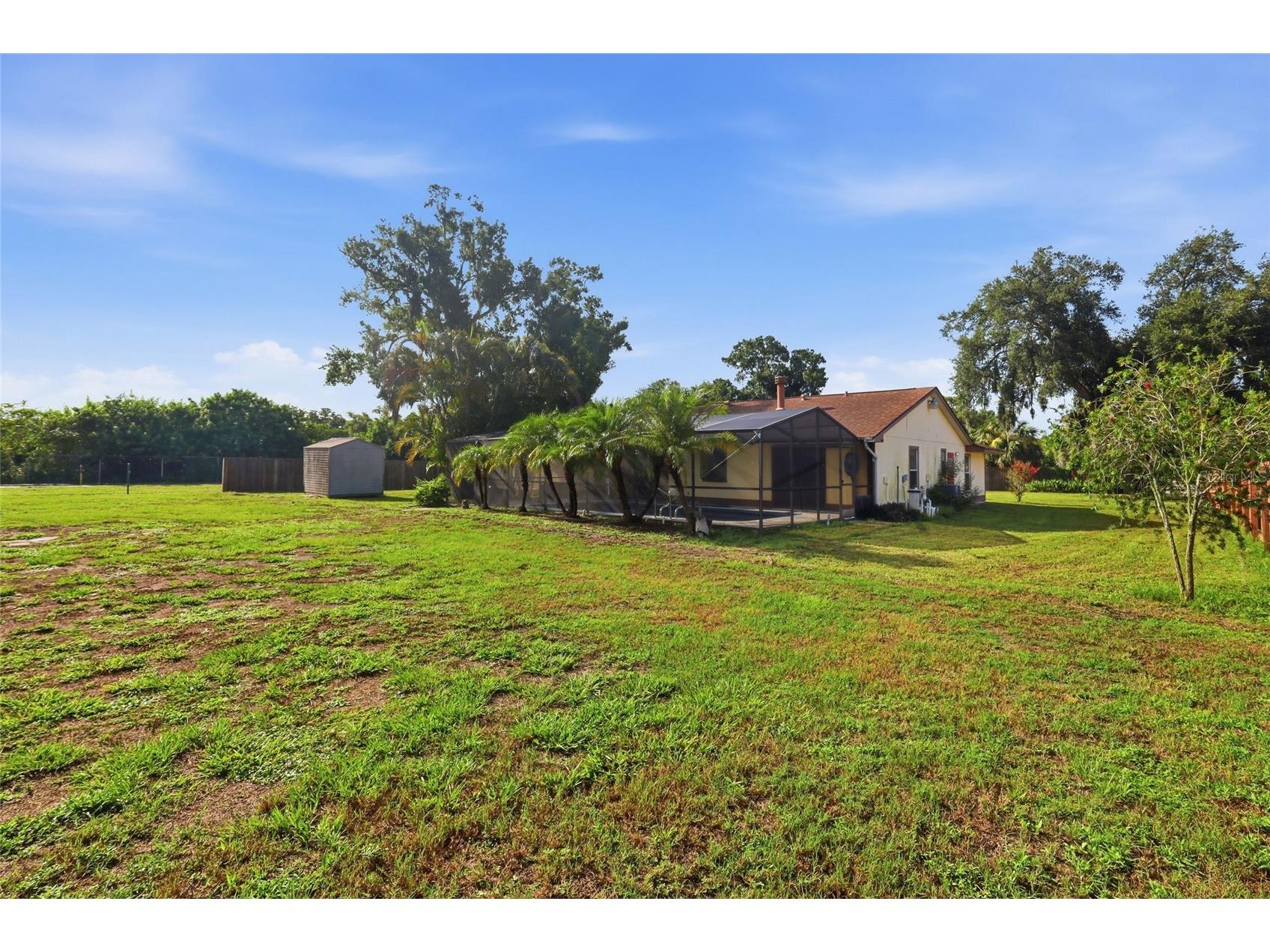 2951 Gocio Road Extension Sarasota FL 34235 A4698704 image35