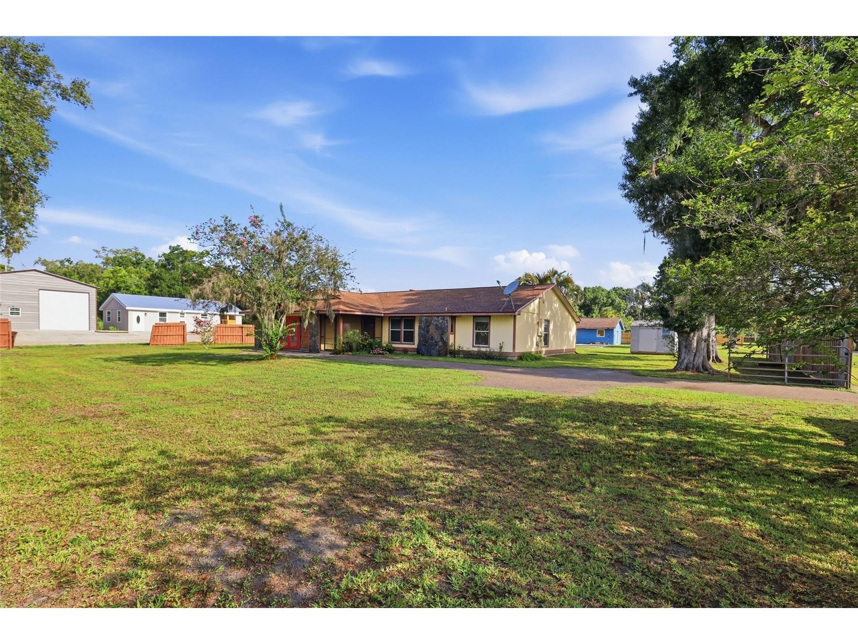 2951 Gocio Road Extension Sarasota FL 34235 A4698704 image36
