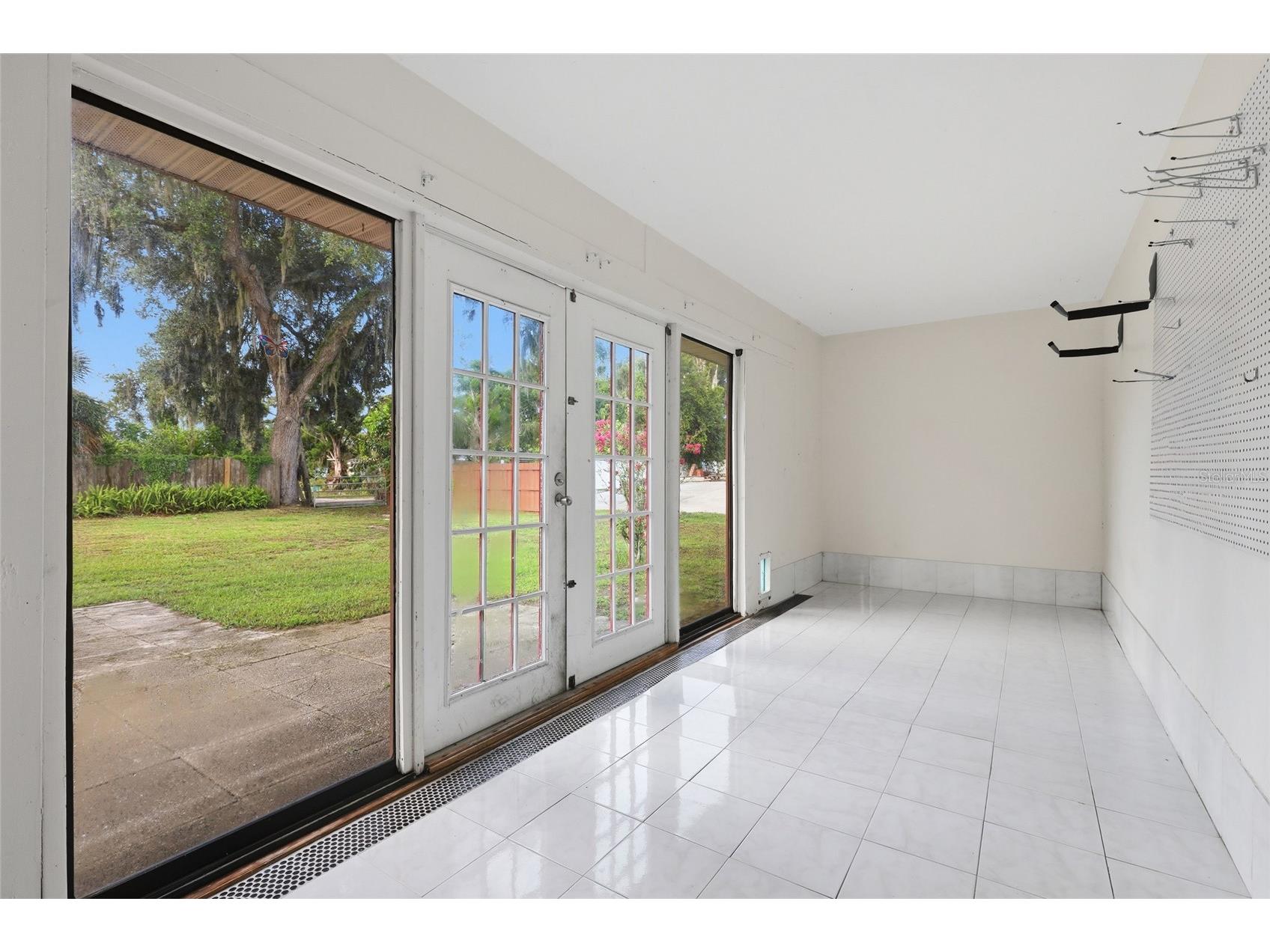 2951 Gocio Road Extension Sarasota FL 34235 A4698704 image5