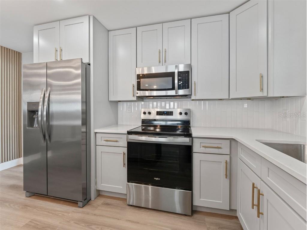 2952 Webley Drive Largo FL 33771 TB8419413 image3