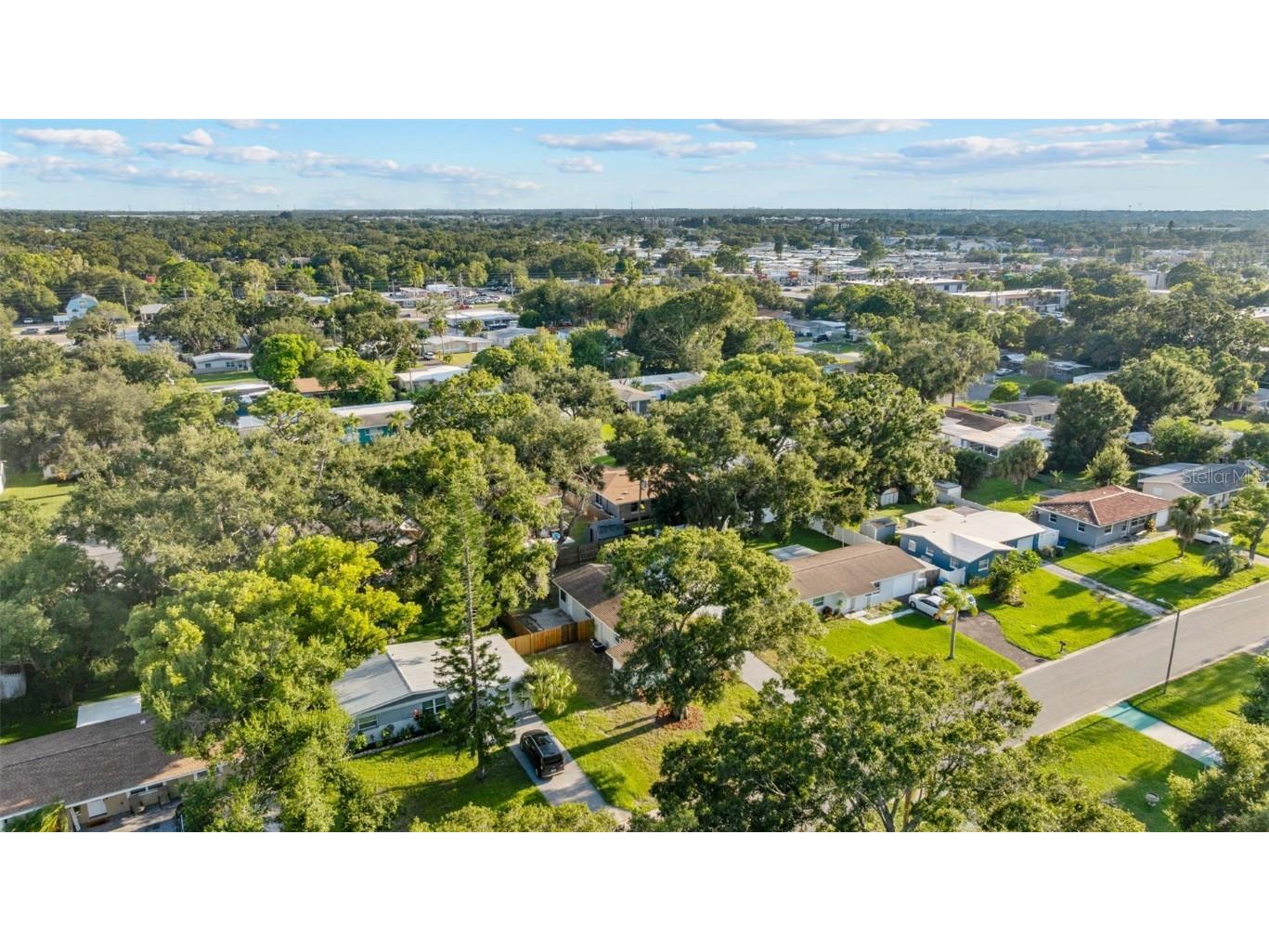 2952 Webley Drive Largo FL 33771 TB8419413 image37