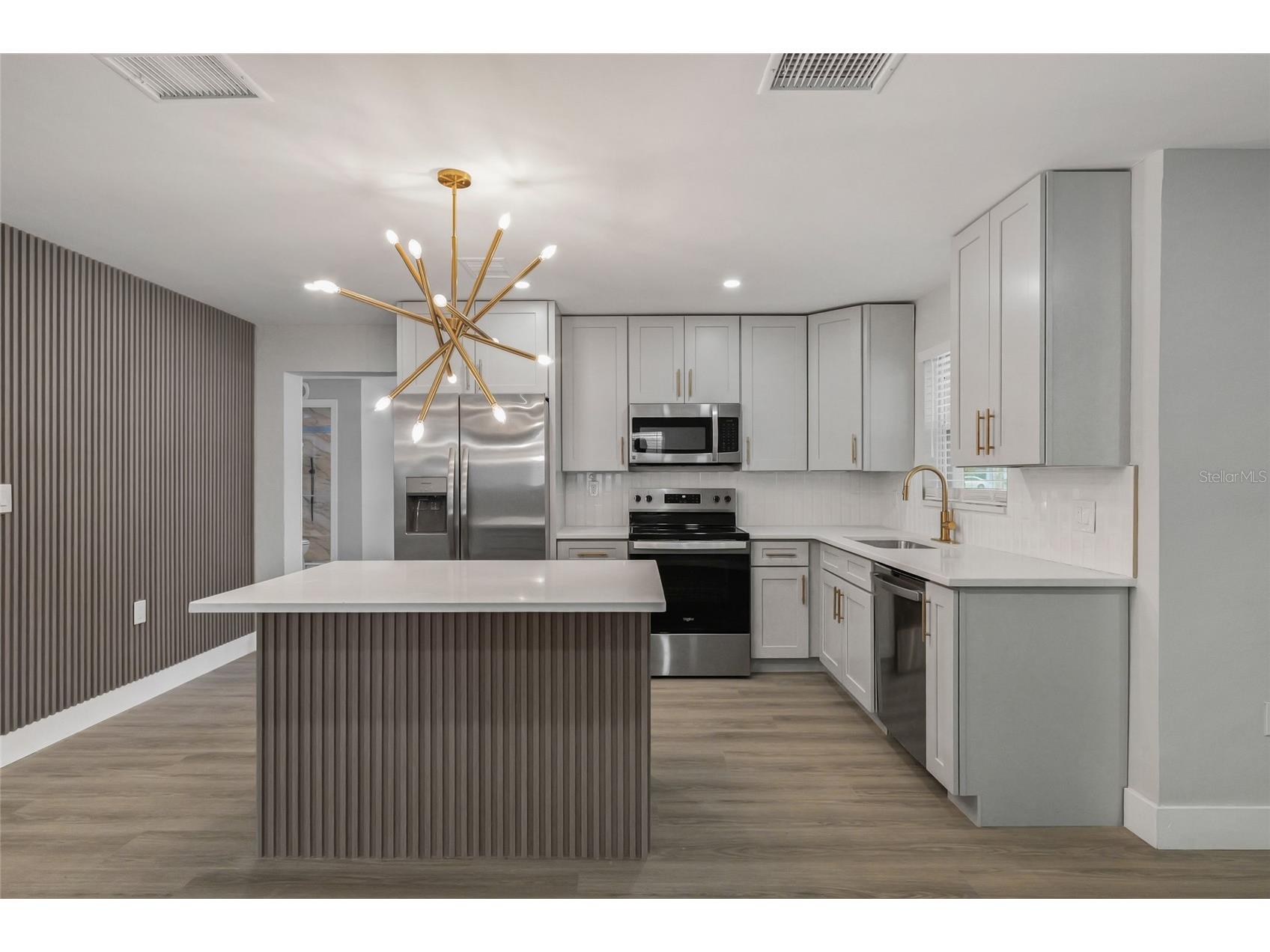 2952 Webley Drive Largo FL 33771 TB8508135 image13