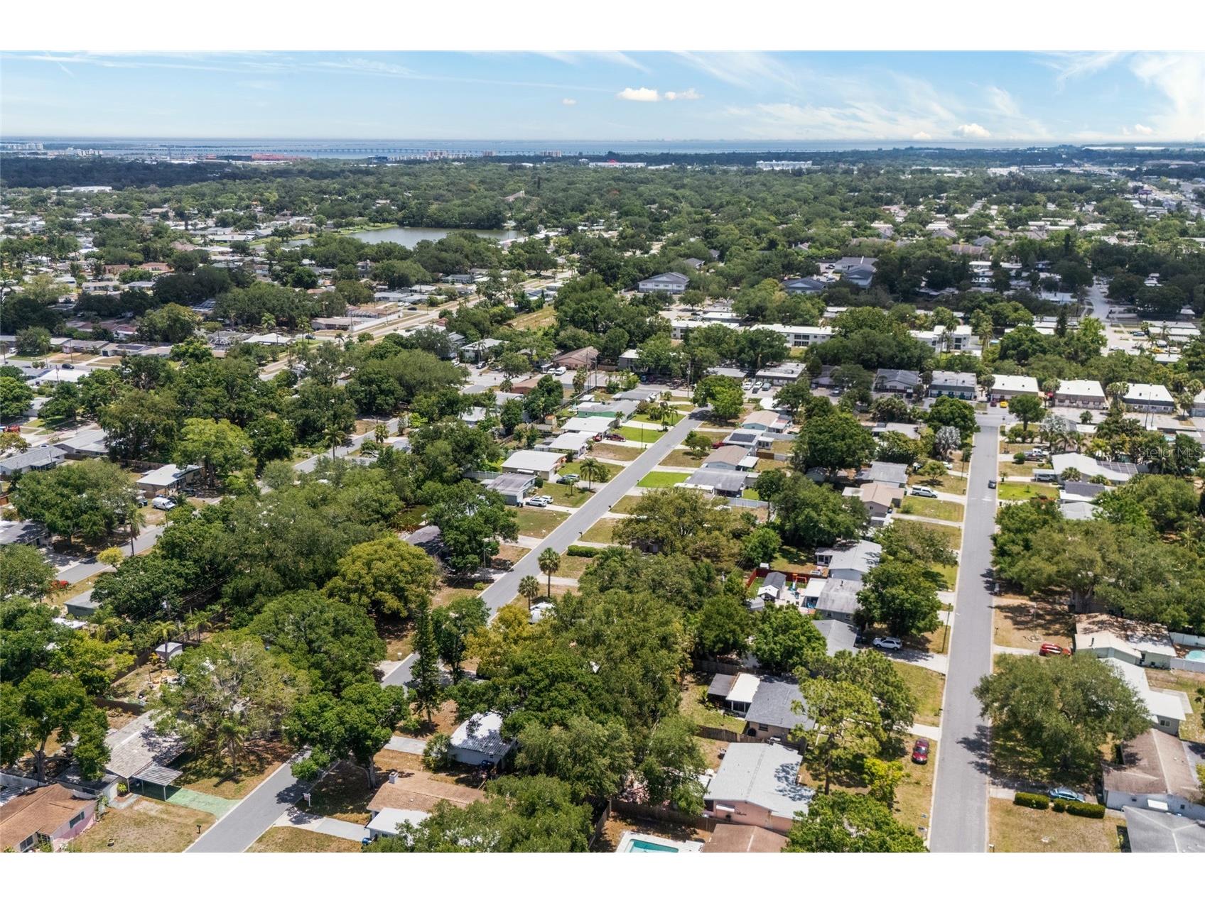 2952 Webley Drive Largo FL 33771 TB8508135 image40