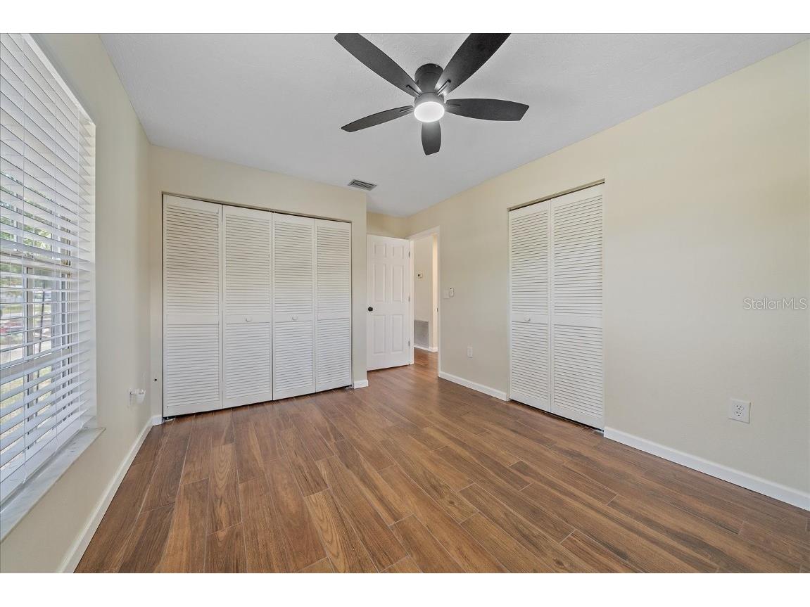 2953 Oak Street Sarasota FL 34237 A4654038 image26