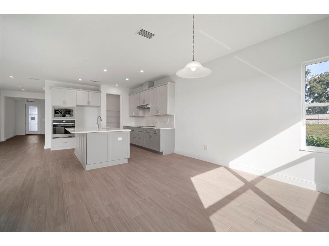 2953 Stewart Creek Circle Plant City FL 33565 TB8421134 image2