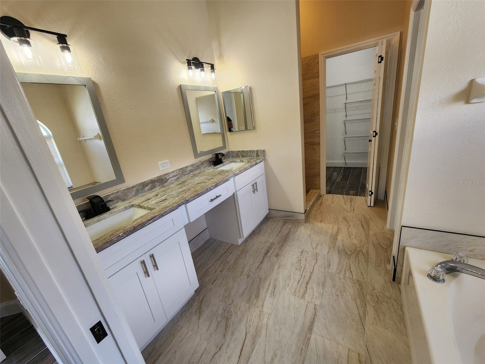 29545 Morwen Place Wesley Chapel FL 33543 W7885420 image14