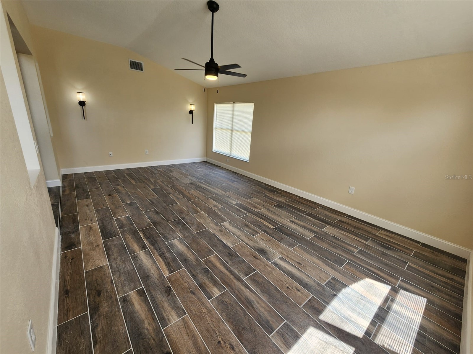 29545 Morwen Place Wesley Chapel FL 33543 W7885420 image6