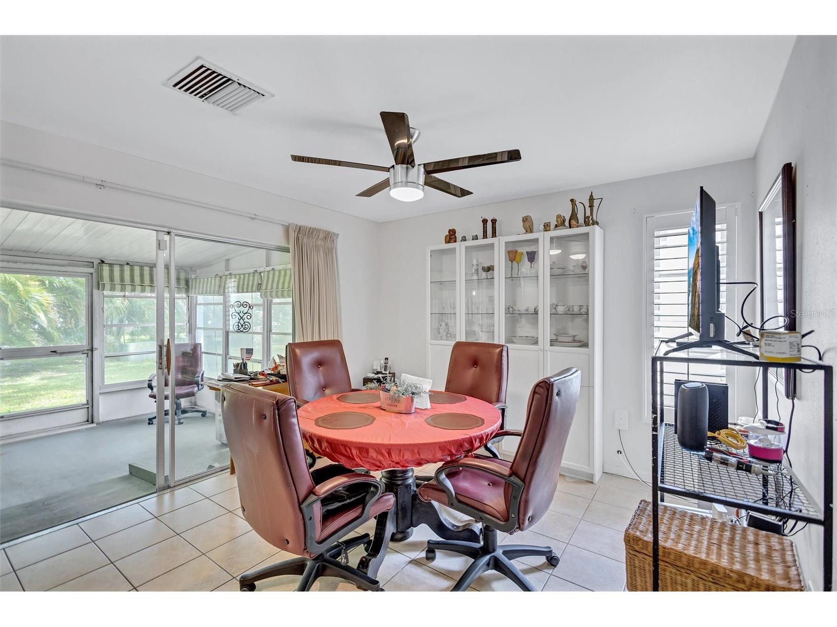 2955 Briar Cliff Drive Palm Harbor FL 34684 - LAKE TARPON TB8478305 image10