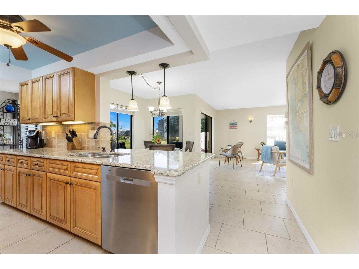 2955 N Beach Road #A415 Englewood FL 34223 - LEMON BAY & GULF OF MEXICO D6144905 image4