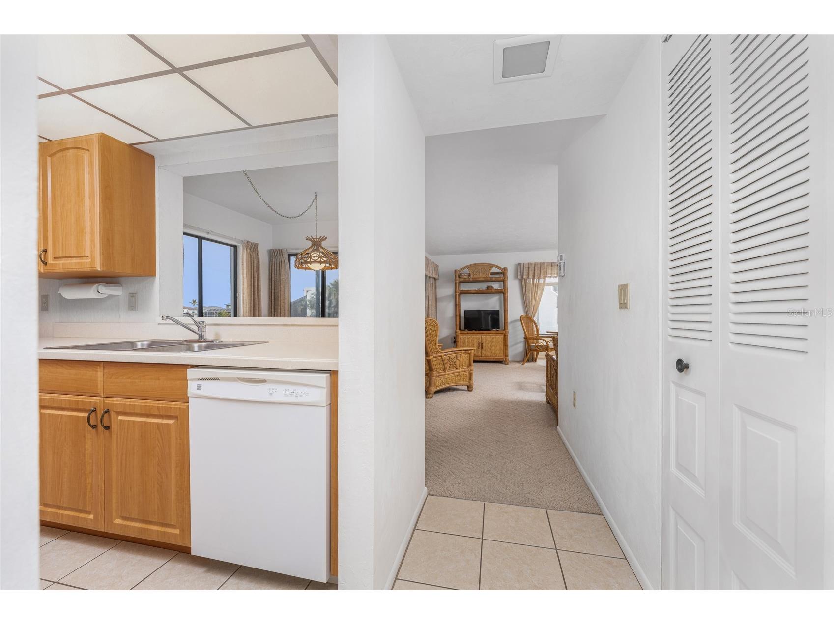 2955 N Beach Road #A425 Englewood FL 34223 - LEMON BAY D6145861 image10