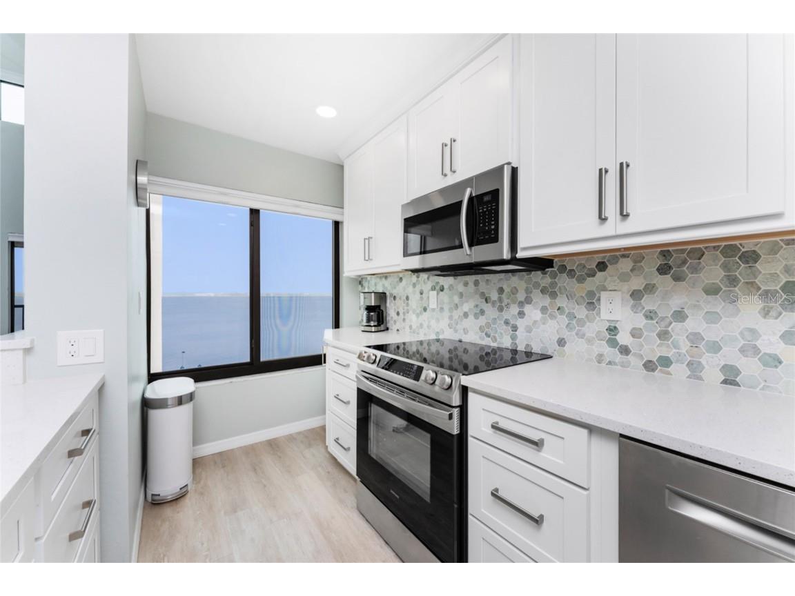 2955 N Beach Road #D125 Englewood FL 34223 - LEMON BAY & GULF OF MEXICO D6144985 image13