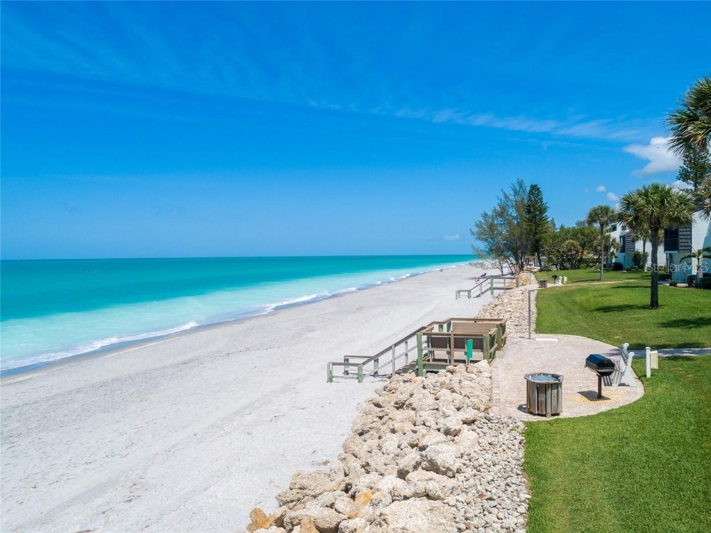 2955 N Beach Road #D125 Englewood FL 34223 - LEMON BAY & GULF OF MEXICO D6144985 image36