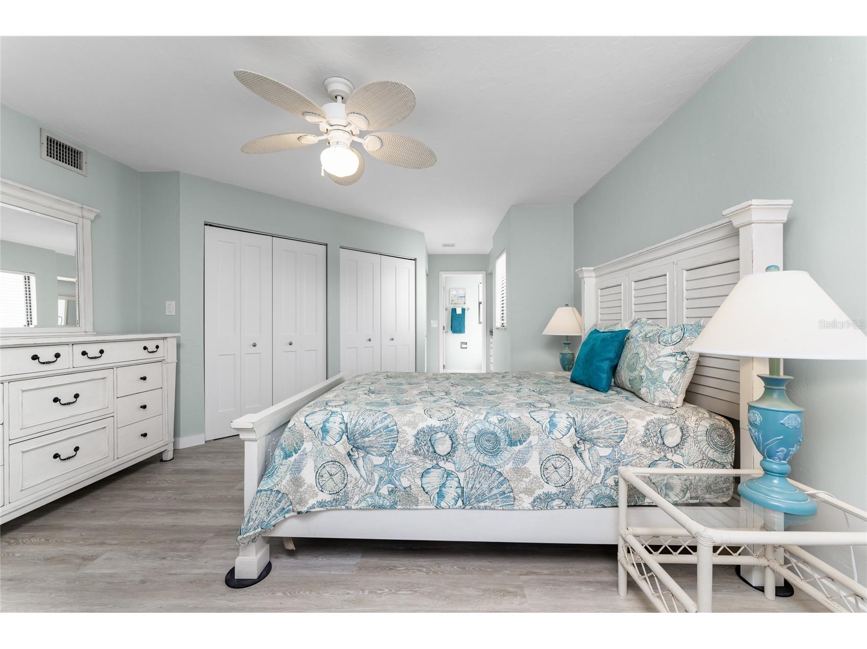 2955 N Beach Road #E122 Englewood FL 34223 - GULF OF MEXICO & LEMON BAY D6146907 image17