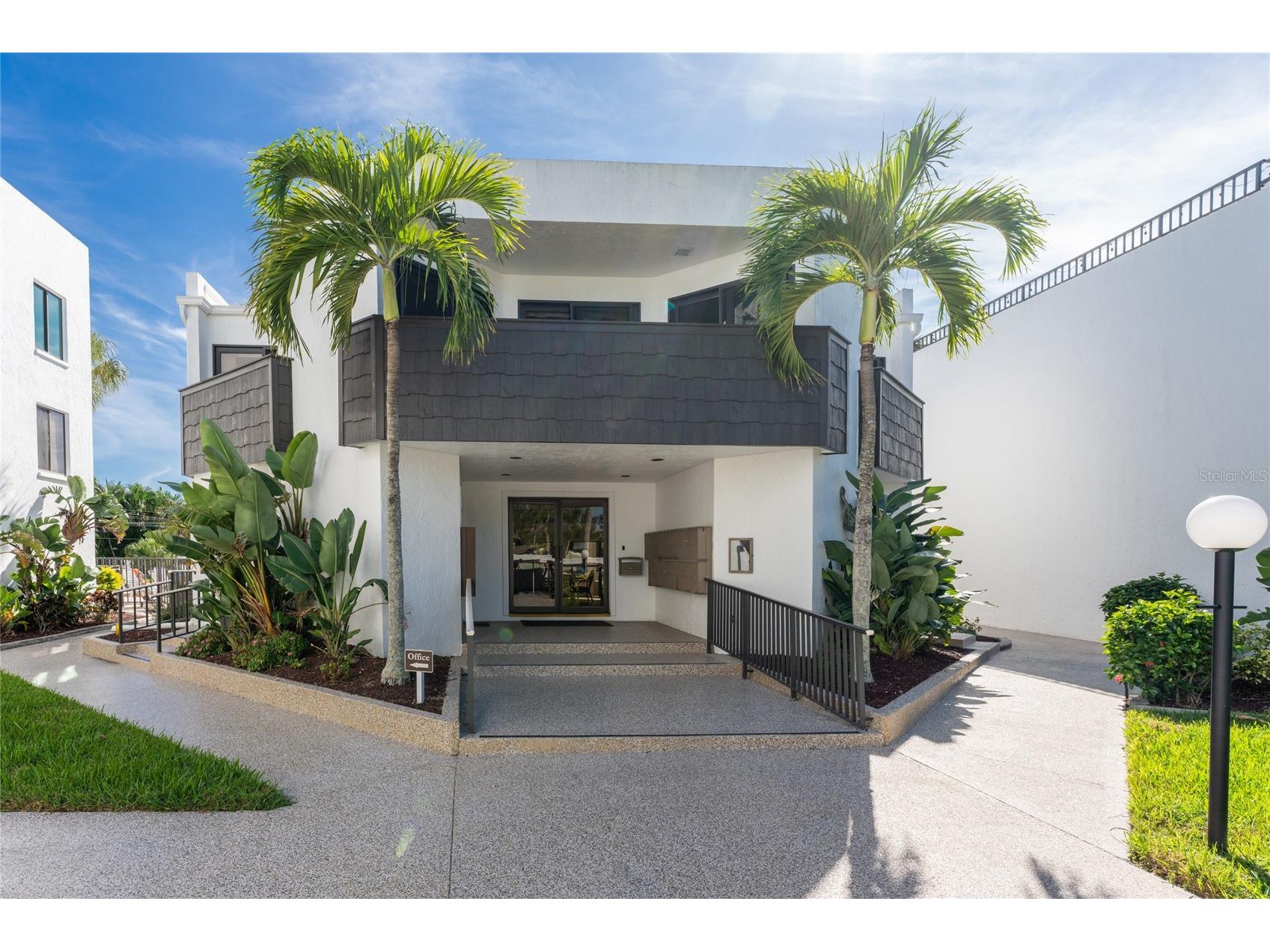 2955 N Beach Road #E122 Englewood FL 34223 - GULF OF MEXICO & LEMON BAY D6146907 image4