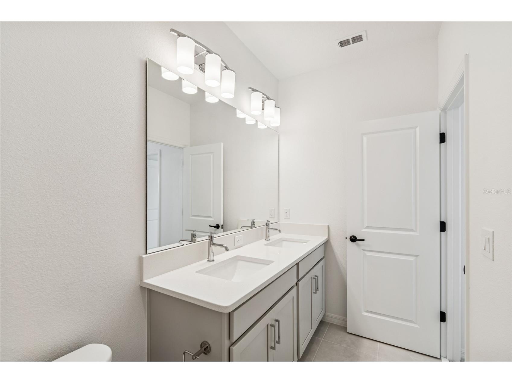 2956 Embark Trail Saint Cloud FL 34771 TB8483926 image34