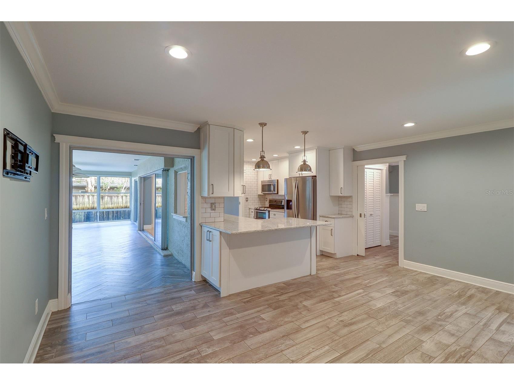 2958 Meadow Wood Drive Clearwater FL 33761 TB8512777 image10