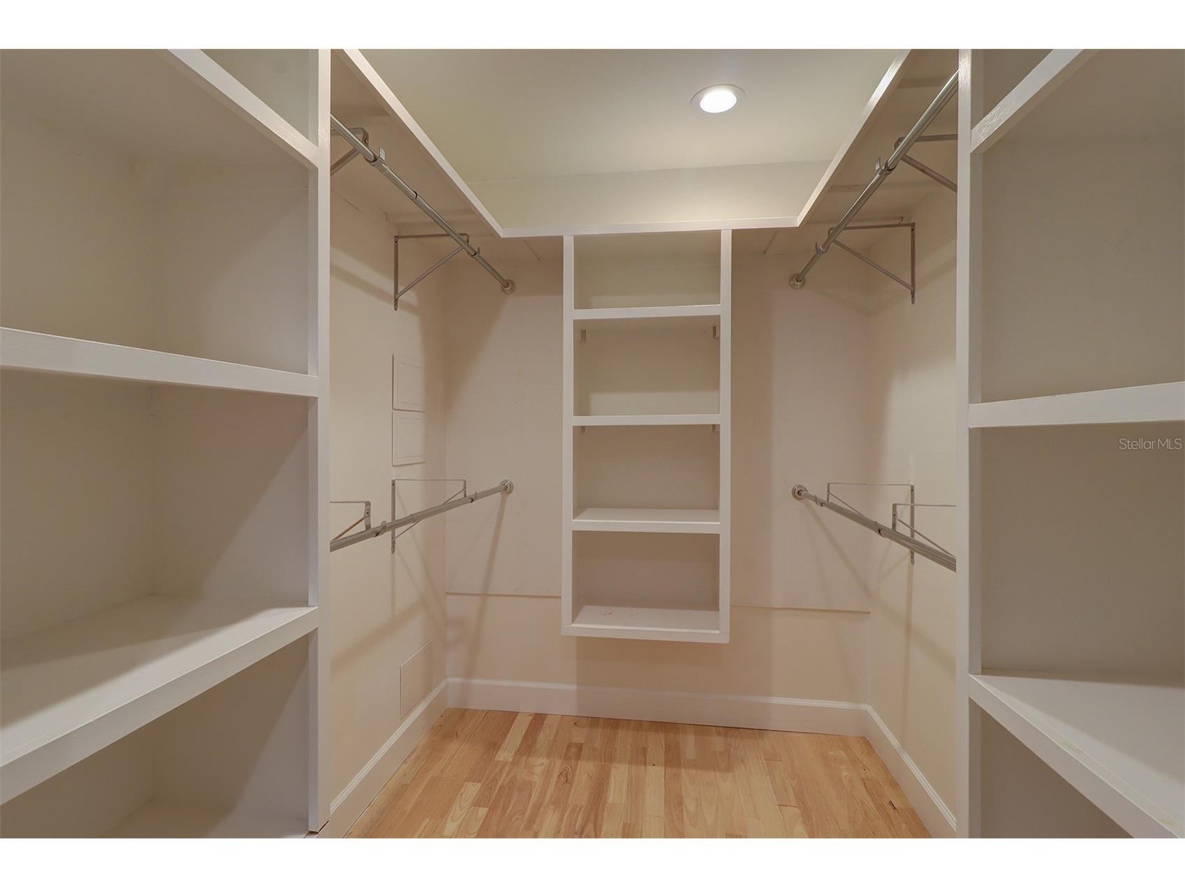 2958 Meadow Wood Drive Clearwater FL 33761 TB8512777 image20