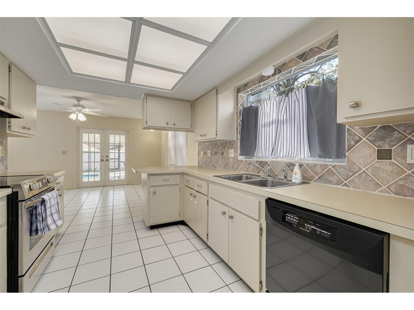 2959 Hickory Court Dunedin FL 34698 TB8465522 image7