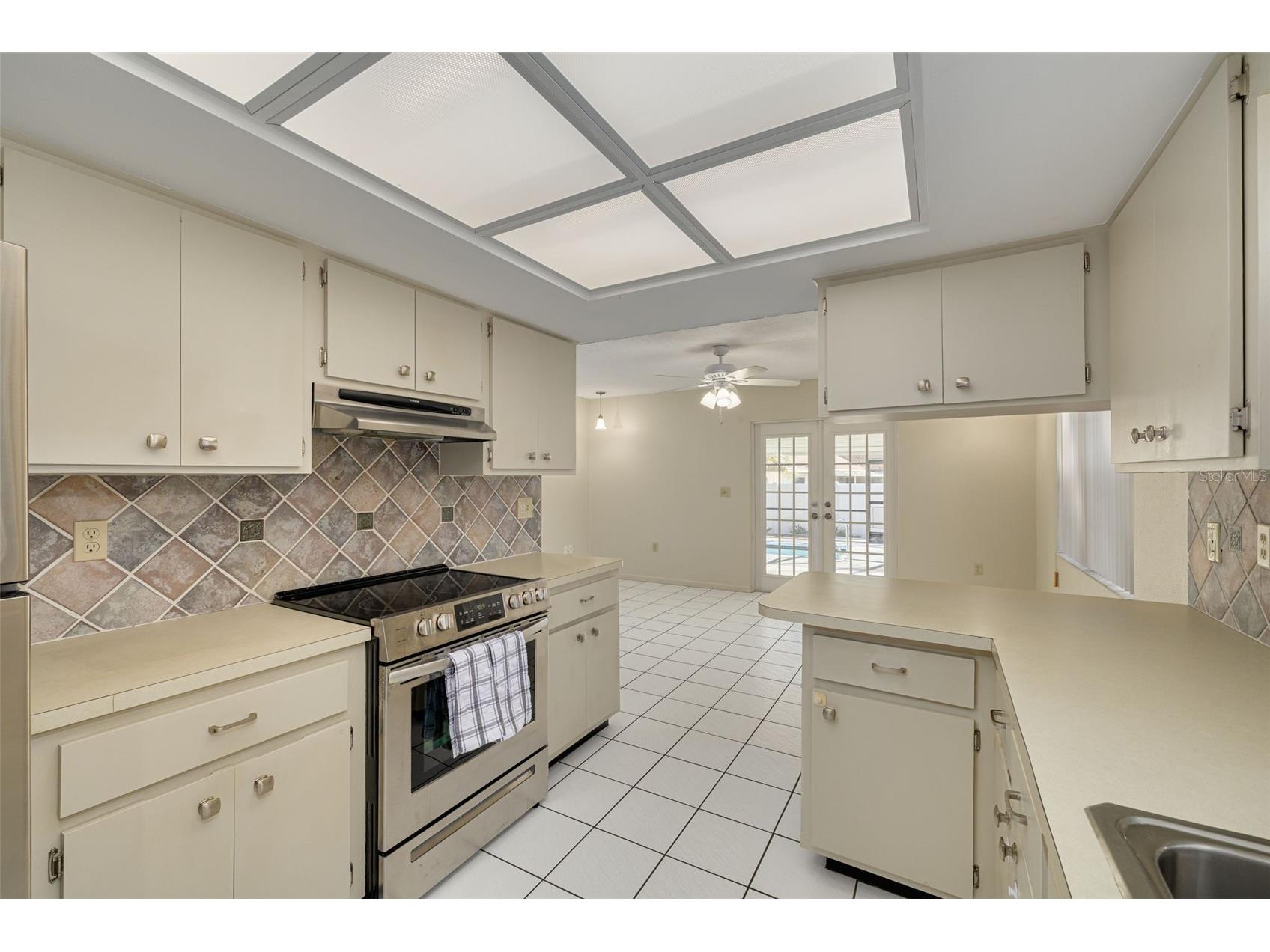 2959 Hickory Court Dunedin FL 34698 TB8465522 image8