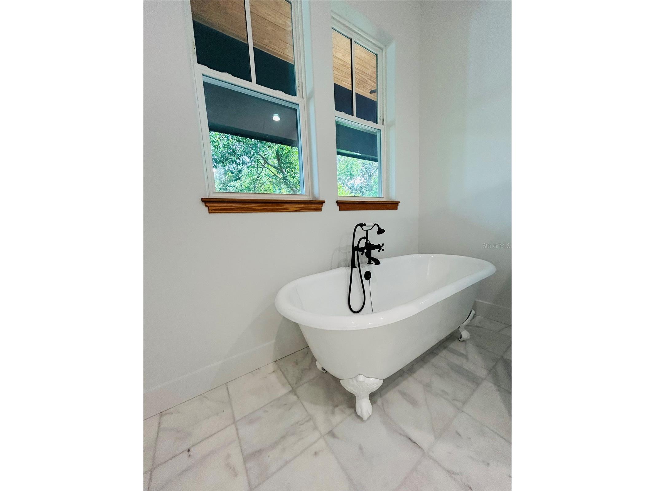 296 NW 12th Avenue Gainesville FL 32601 GC542213 image35