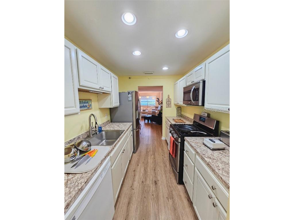 2960 59th Street S #105 Gulfport FL 33707 U8255162 image7