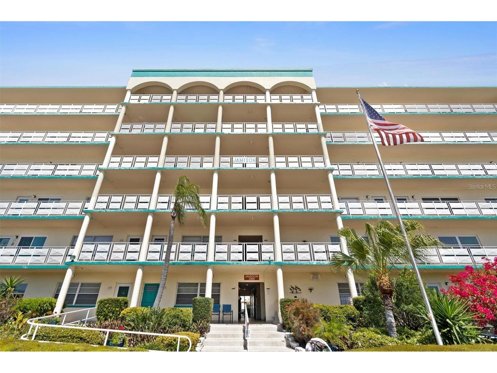 2960 59th Street S #105 Gulfport FL 33707 - BOCA CIEGA BAY TB8506117 image2