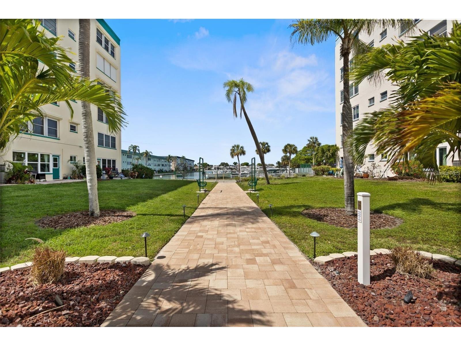 2960 59th Street S #105 Gulfport FL 33707 - BOCA CIEGA BAY TB8506117 image36