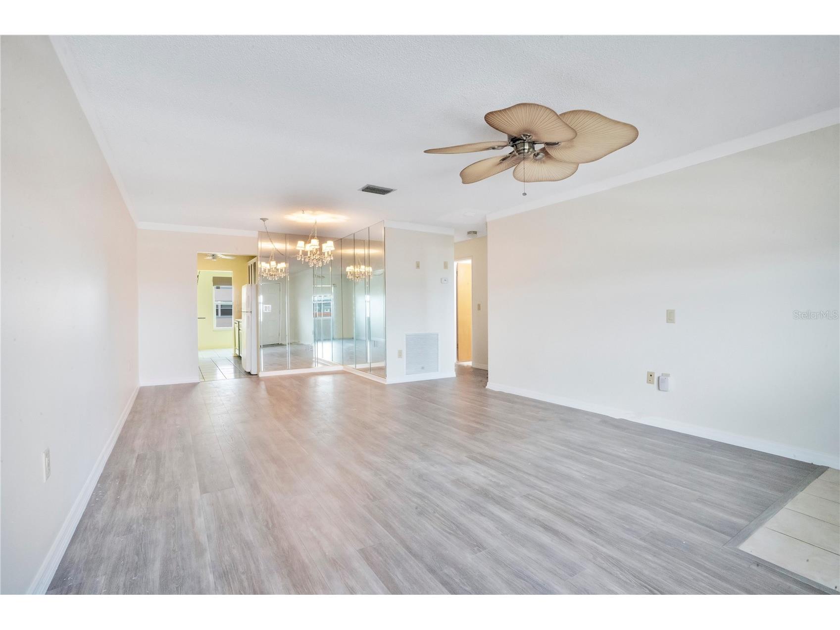 2960 59th Street S #405 Gulfport FL 33707 TB8508888 image10