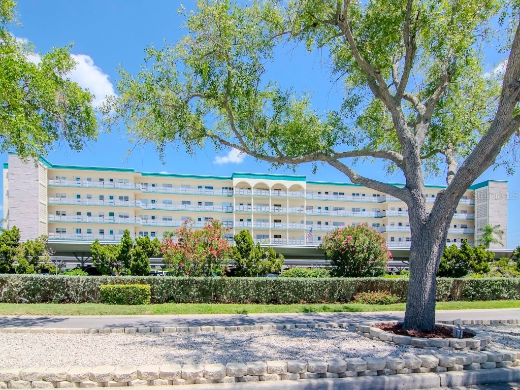 2960 59th Street S #505 Gulfport FL 33707 TB8422787 image1