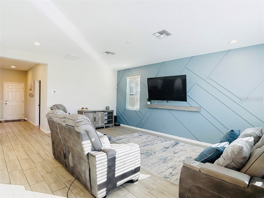 2960 Autumn Rock Drive Zephyrhills FL 33540 TB8426082 image10