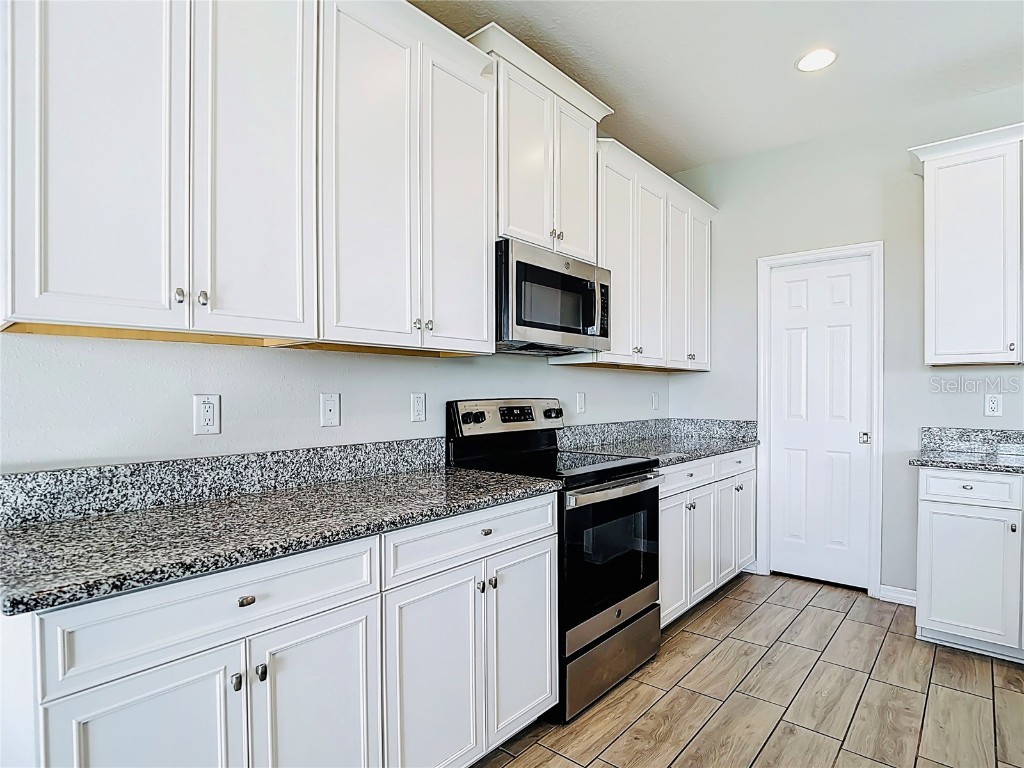 2960 Autumn Rock Drive Zephyrhills FL 33540 TB8426082 image12