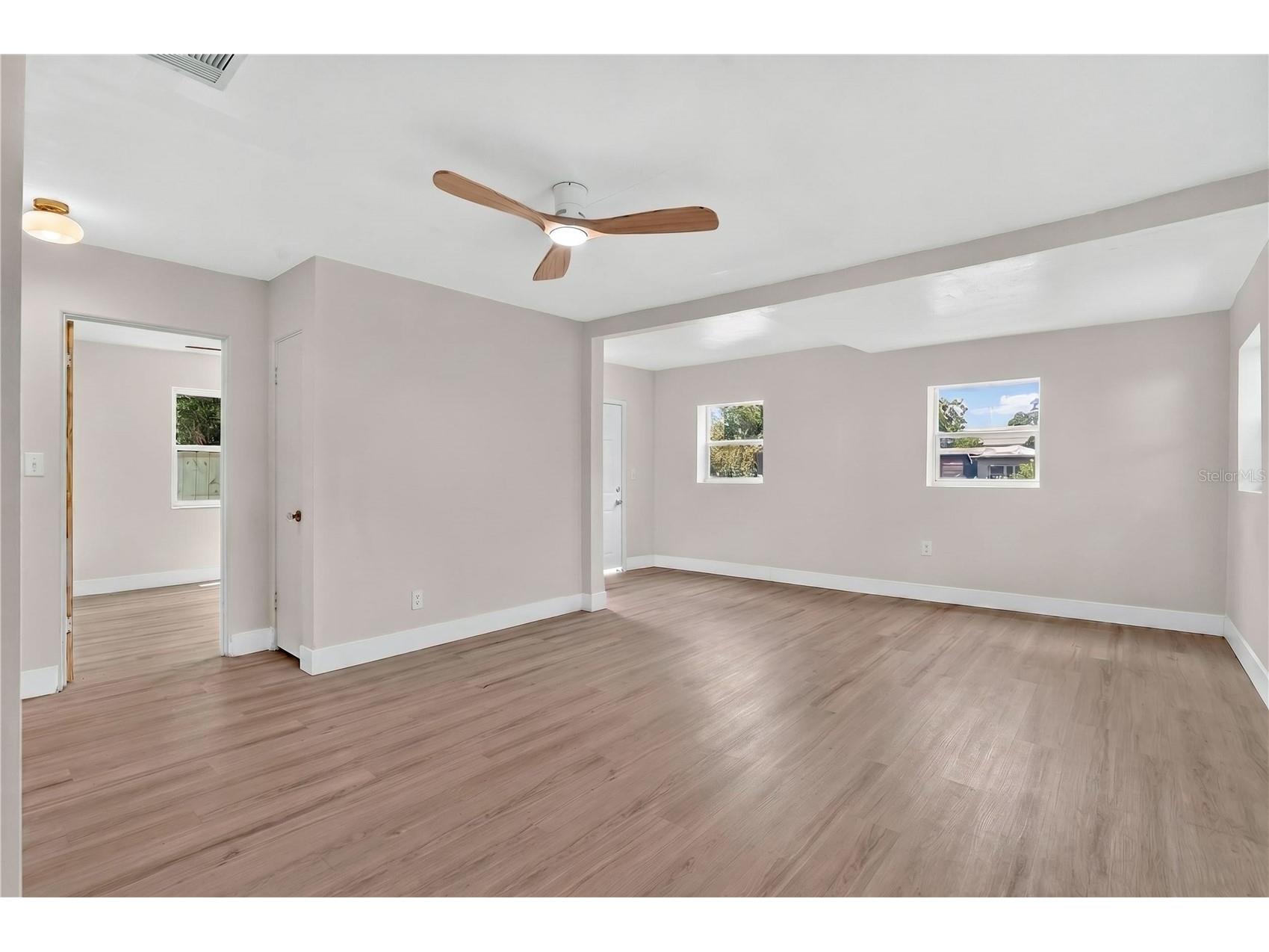 2960 Emerson Avenue S Saint Petersburg FL 33712 TB8528646 image15