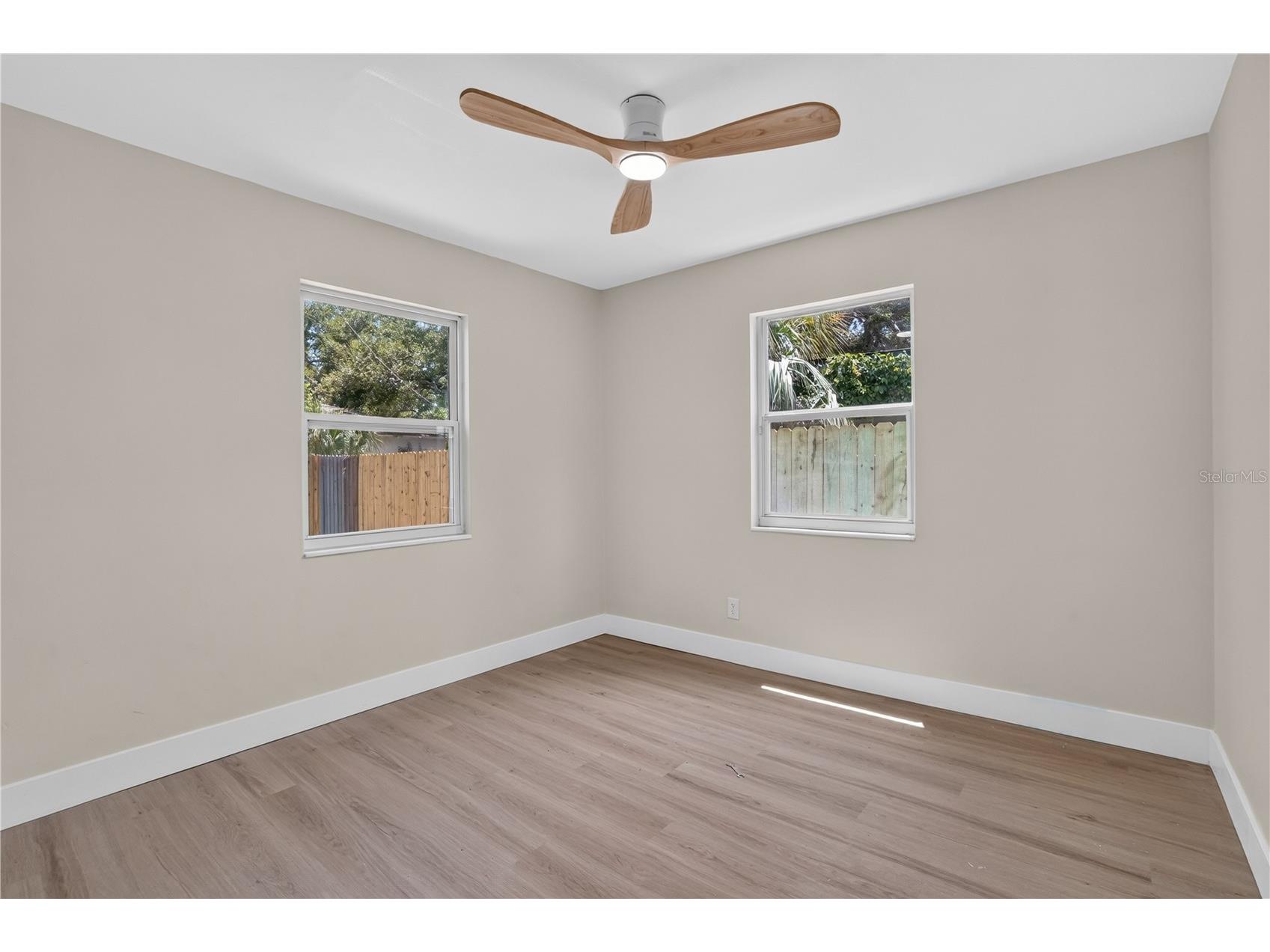 2960 Emerson Avenue S Saint Petersburg FL 33712 TB8528646 image17