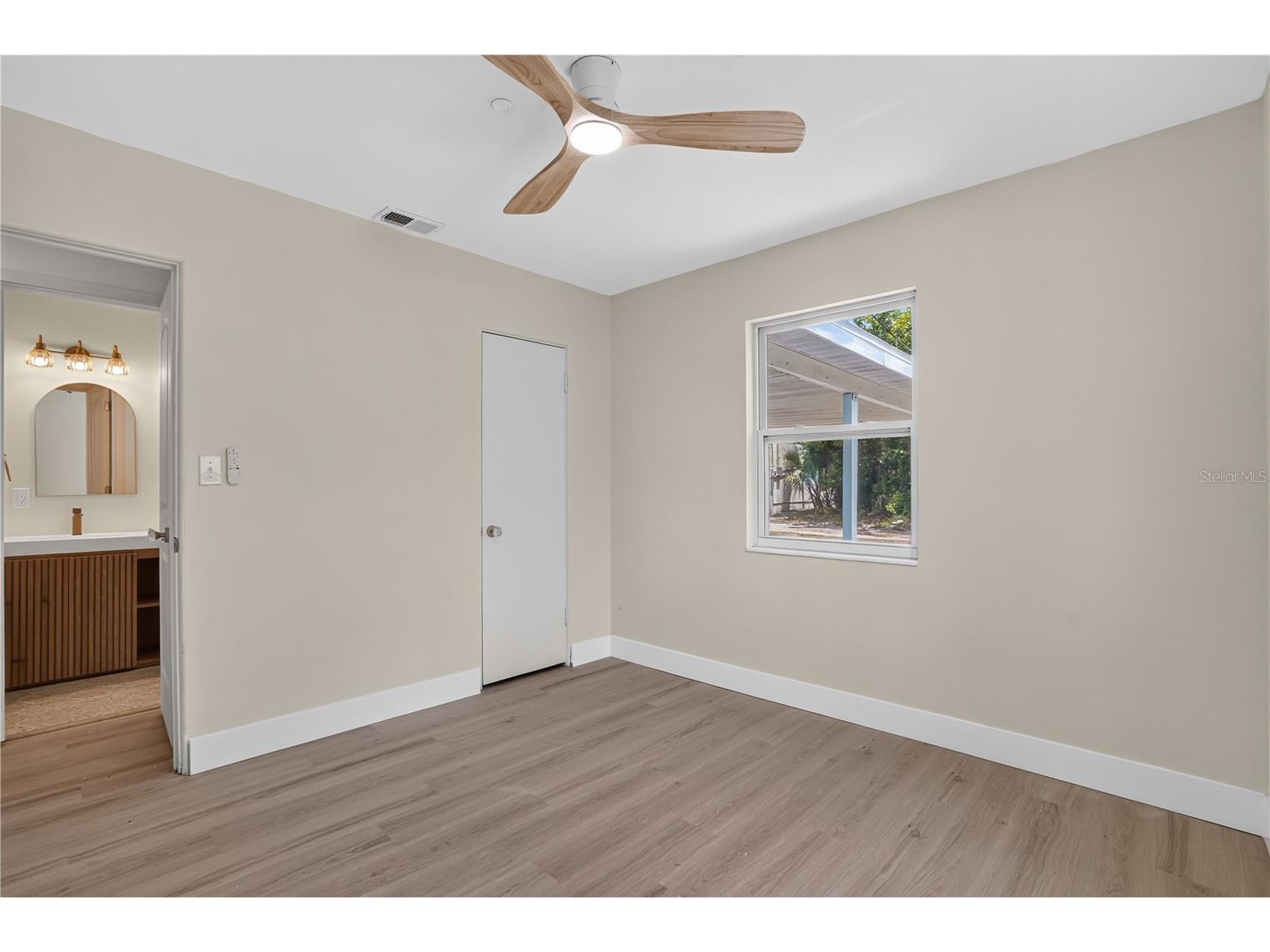 2960 Emerson Avenue S Saint Petersburg FL 33712 TB8528646 image18