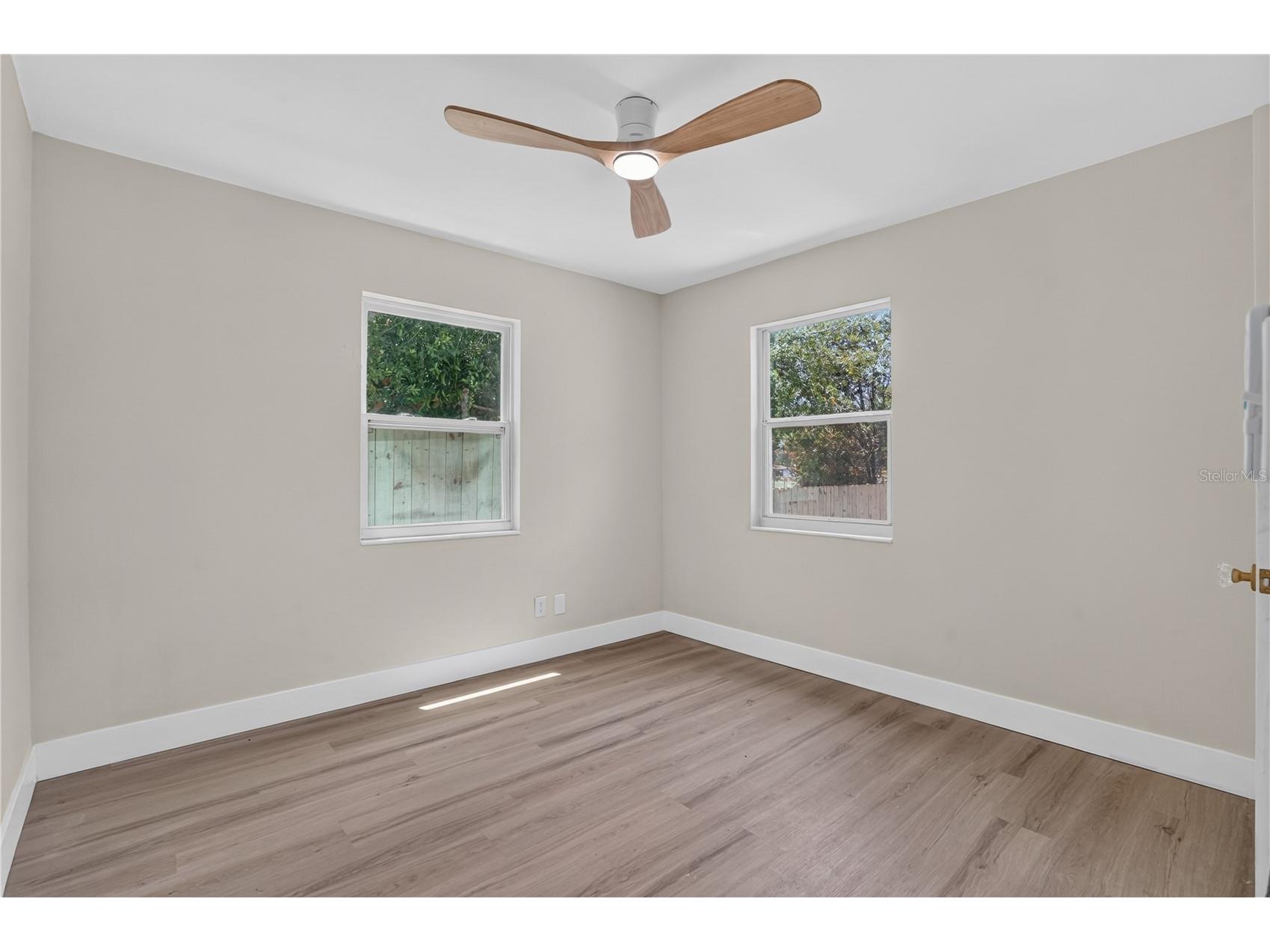 2960 Emerson Avenue S Saint Petersburg FL 33712 TB8528646 image19