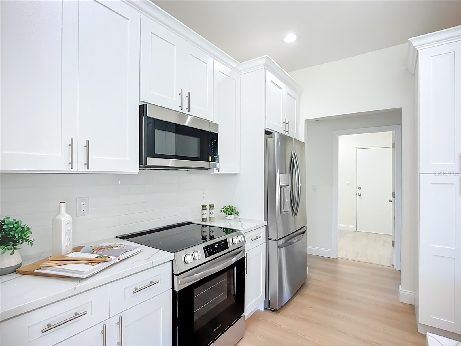 2960 Sandringham Place Sarasota FL 34235 TB8453203 image10