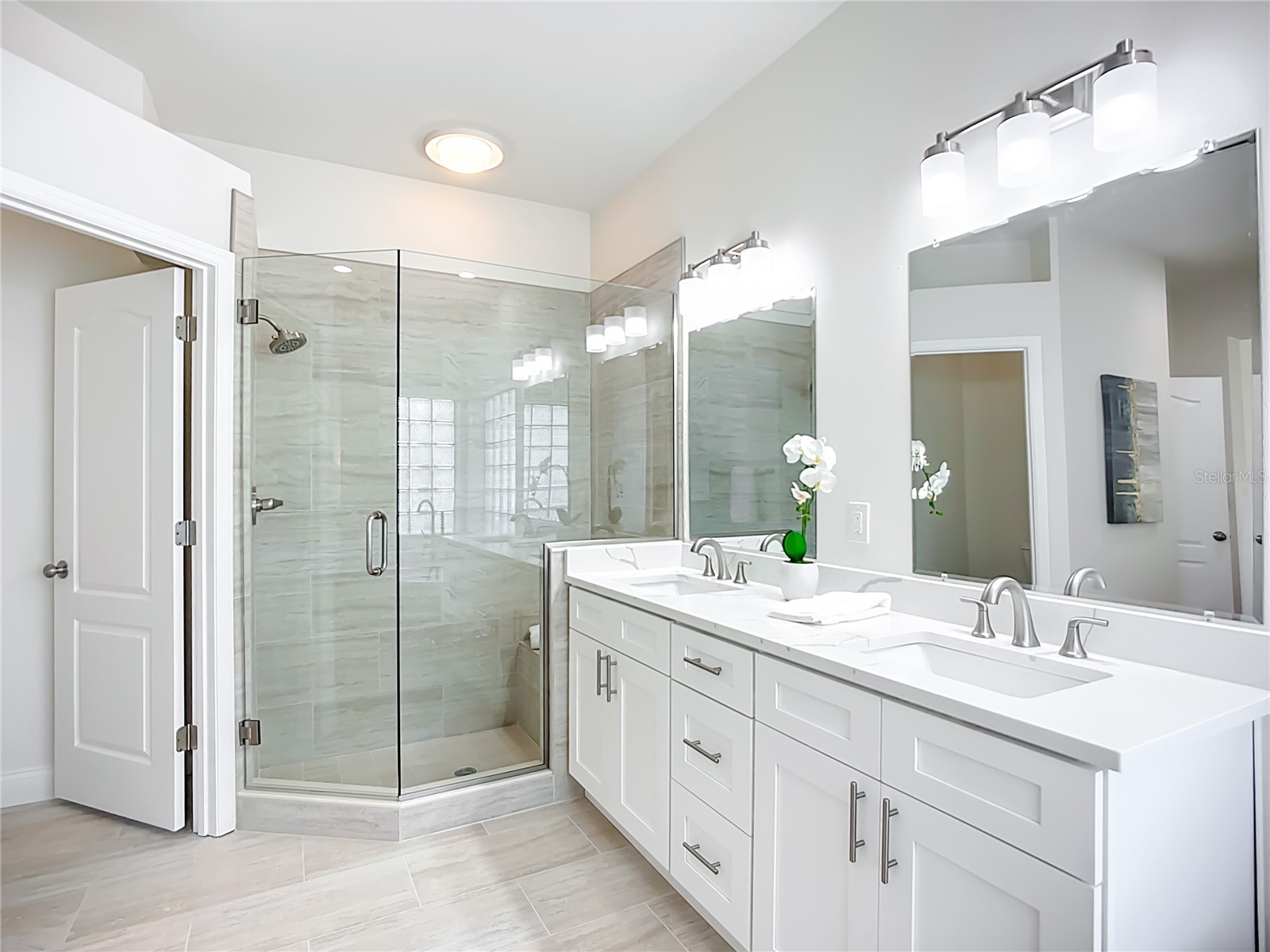 2960 Sandringham Place Sarasota FL 34235 TB8453203 image17